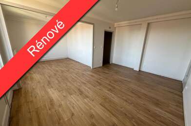 Appartement 3 pièces 814 €