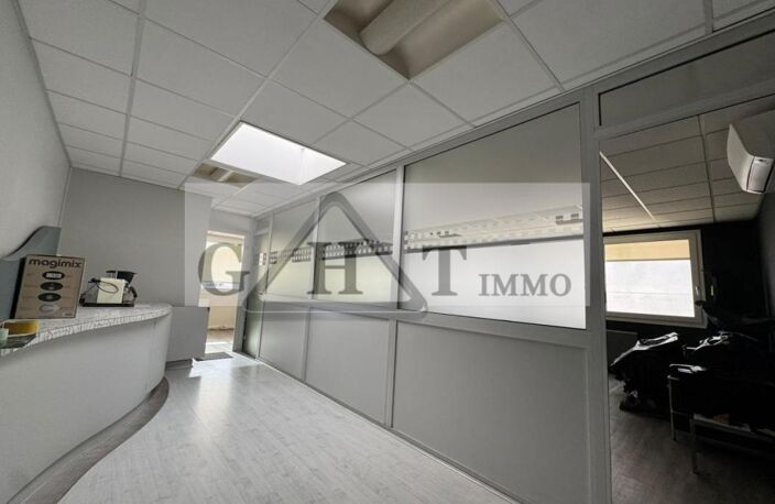 860 m² entrepot bureaux à vendre à noisy le sec — photo 5