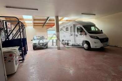 Local industriel  3000 €
