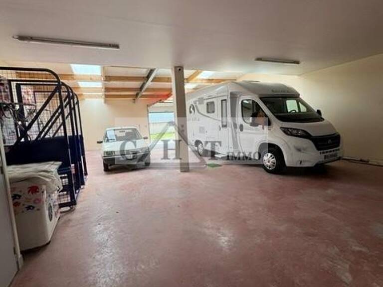 A LOUER – 270M² Savigny-sur-Orge — photo 1
