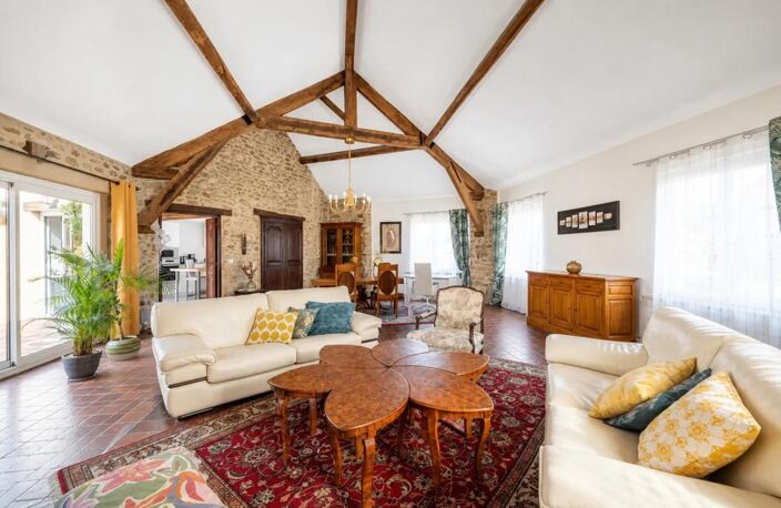 Élégante maison en pierre, 298m² à Flacourt — photo 2