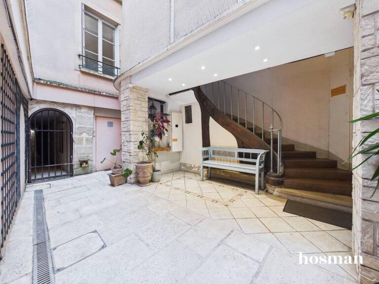 Hyper Centre-T3-69 m2-ST GERMAIN EN LAYE — photo 1