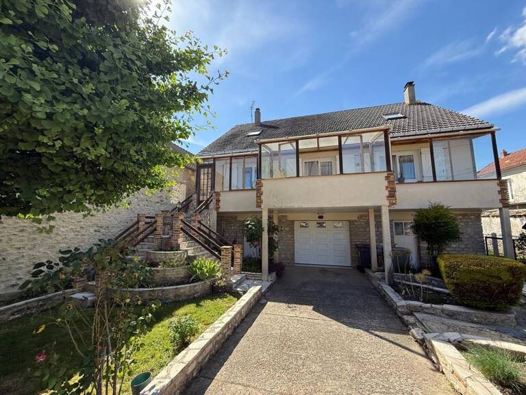 Maison À Vendre — photo 1