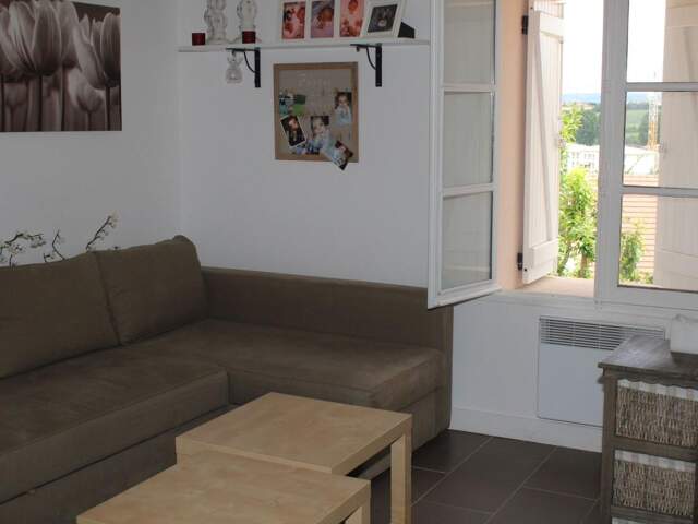 Appartement À Louer — photo du bien