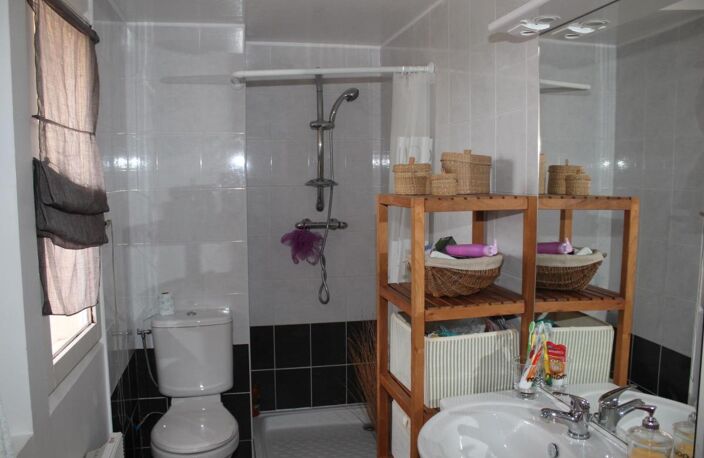 Appartement À Louer — photo 2