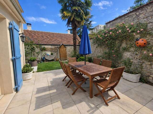 Maison À Vendre — photo du bien