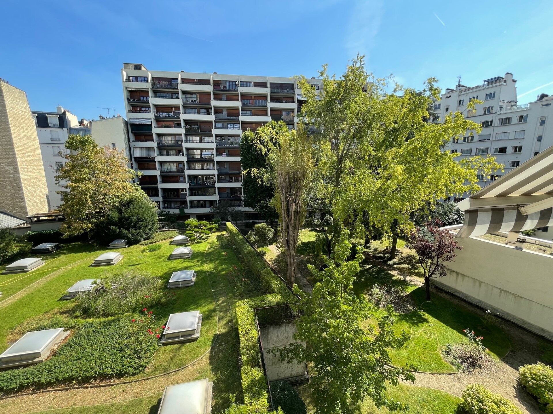 Agence immobilière de IMMOBILIERE PARIS OUEST