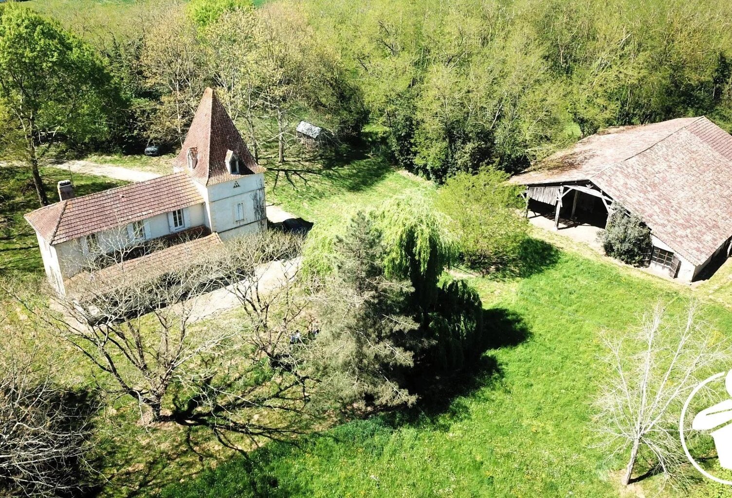 Propriété de charme avec pigeonnier à Pinel-Hauterive — photo 1