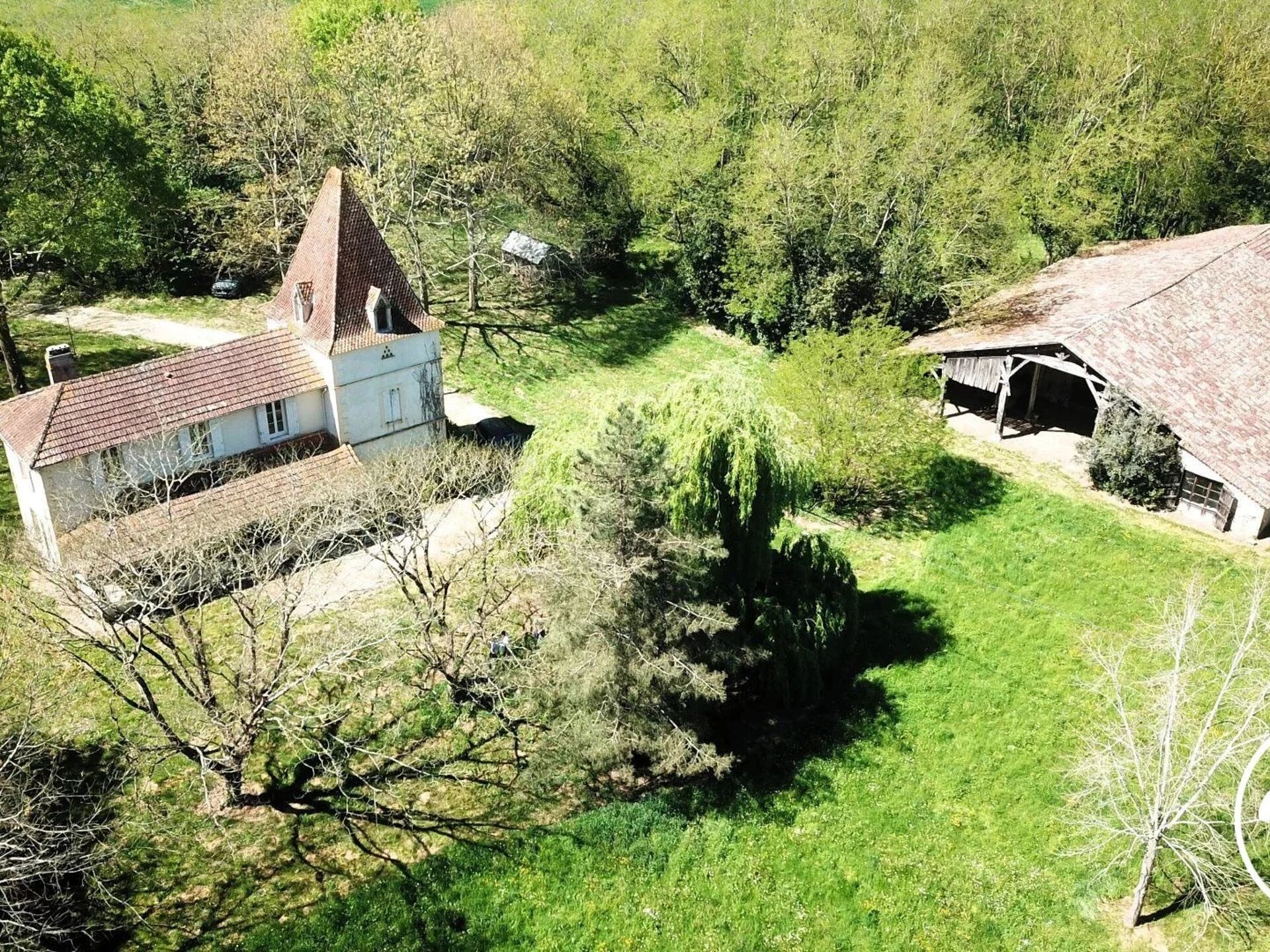 Maison 5 pièces 95 m² · à Pinel-Hauterive · 95 m² · 336 000 €