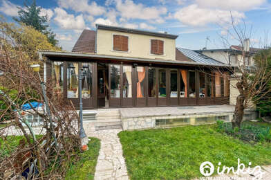 Maison 7 pièces 1330000 €