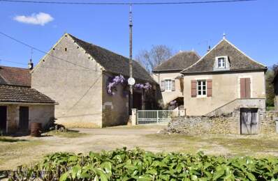 MAISON EN PIERRE AVEC DÉPENDANCES — photo du bien