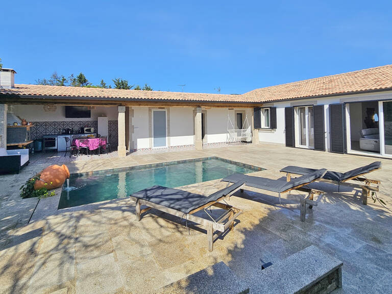 AJACCIO Mezzavia Superbe villa F4 + F2 avec piscine — photo 1
