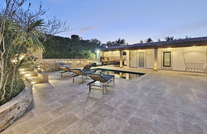 AJACCIO Mezzavia Superbe villa F4 + F2 avec piscine — photo 4