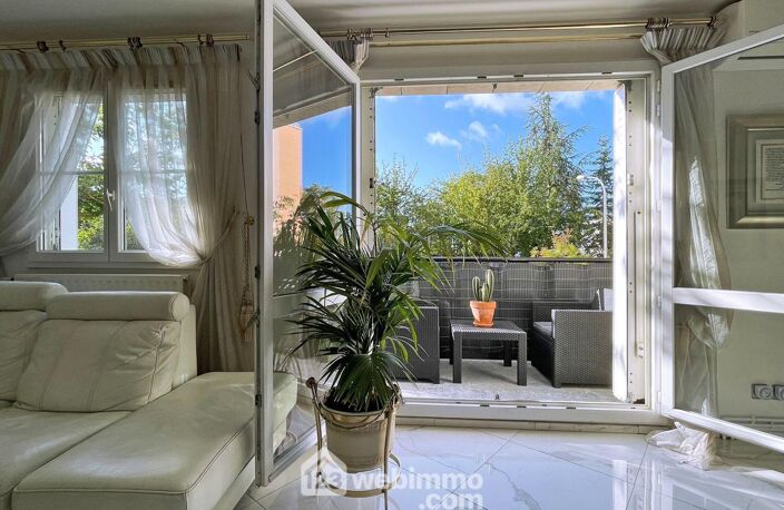 Appartement - 108.45m² - Créteil — photo 3