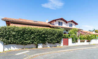 Maison 10 Pièces 300 m² à vendre à Urrugne (64122)