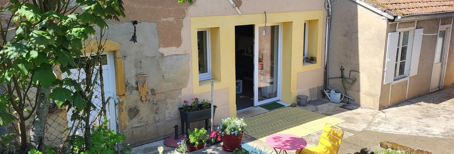 Maison 10 Pièces 199 m² à vendre à La Clayette (71800)