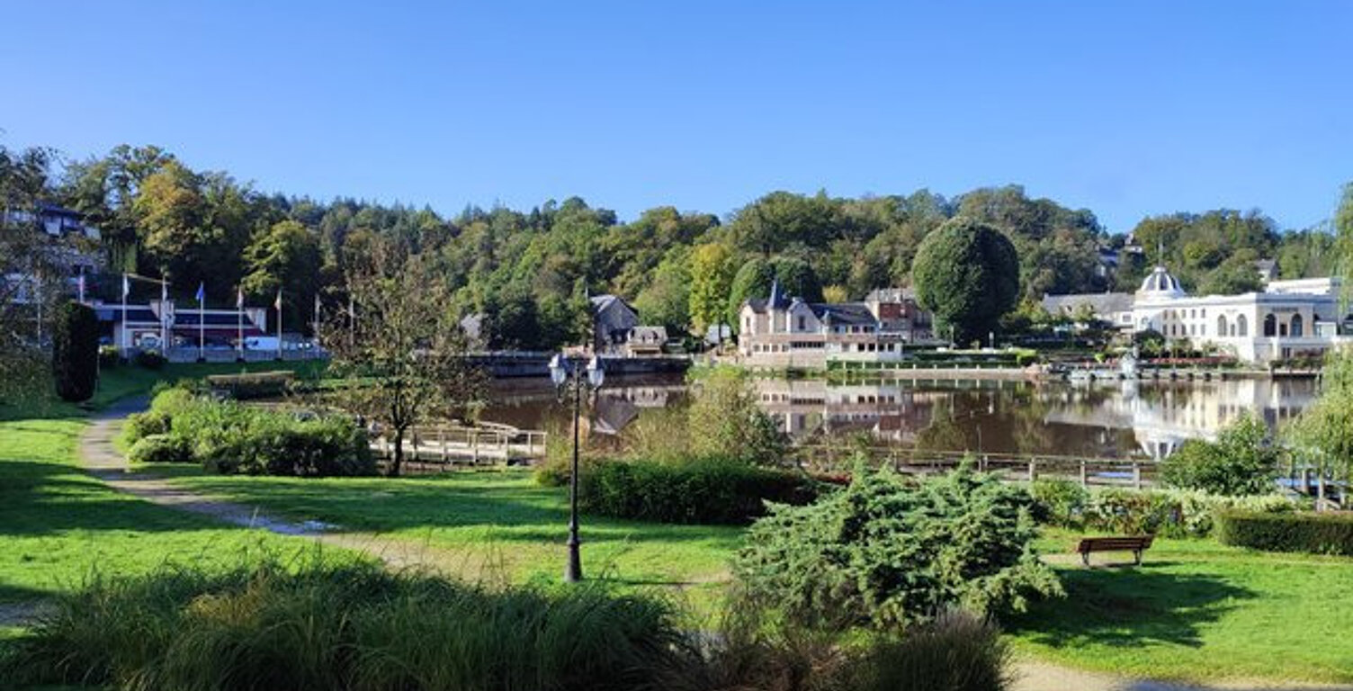Terrain constructible Bagnoles de l'orne — photo 1