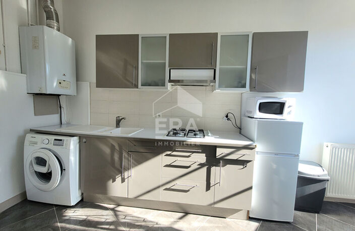PAU CENTRE - T2 meublé de 47 m² — photo 3