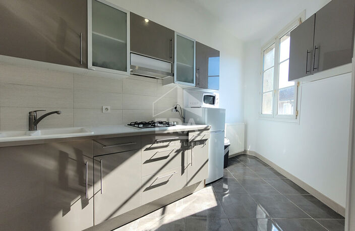 PAU CENTRE - T2 meublé de 47 m² — photo 4