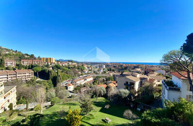 Appartement 2 pièces à vendre à Vence avec vue mer et verdure — photo du bien
