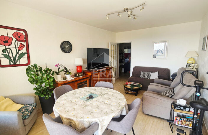 Appartement 2 pièces à vendre à Vence avec vue mer et verdure — photo 3