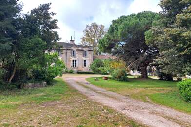 Maison 13 pièces 472500 €