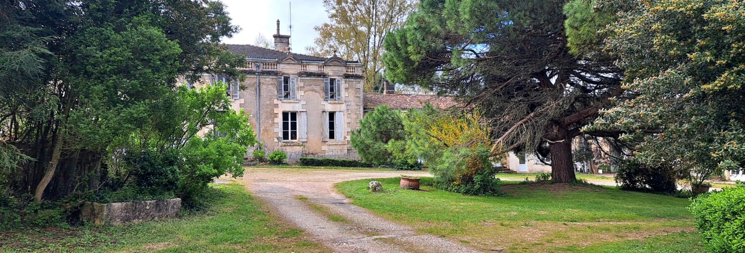 Maison 13 Pièces 662 m² à vendre à Saintes (17100)