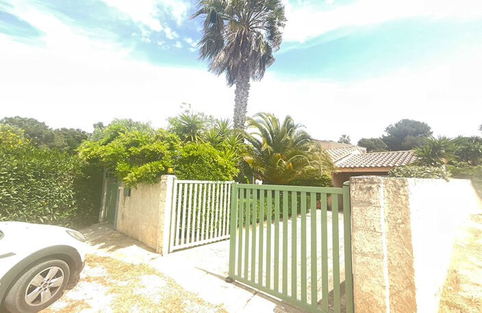 Maison Six Fours Les Plages 5 pièce(s) 145 m2 — photo 4