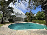 À LOUER VILLA T6 - SAINT-PIERRE — photo 3