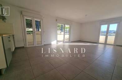 Appartement 3 pièces 235000 €