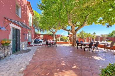 Maison 16 pièces 1470000 €