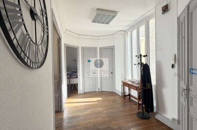 Appartement 6 pièces 268000 €