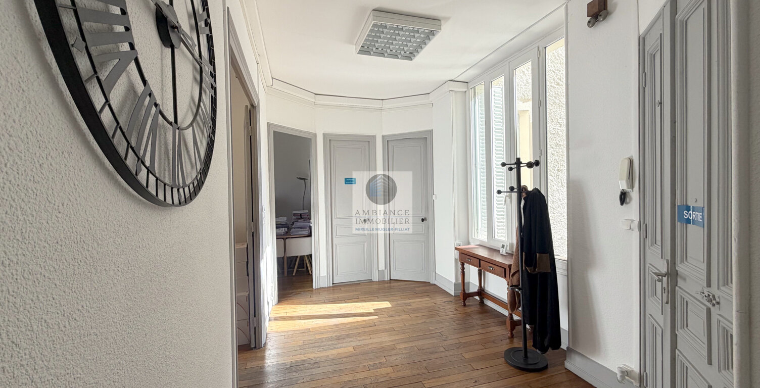 Appartement Haussmannien en centre-ville — photo 1