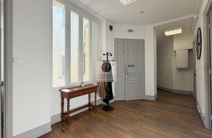 Appartement Haussmannien en centre-ville — photo 2