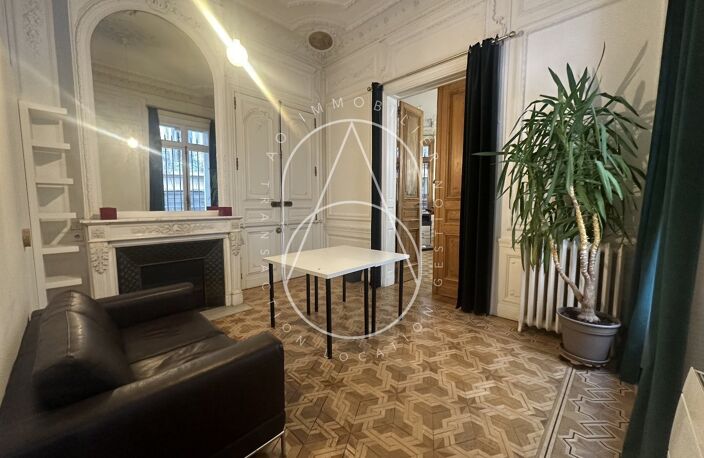 Bureau — photo 2