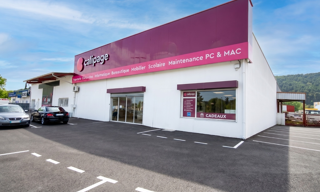 Commerce  420 m² à louer à Draguignan (83300)