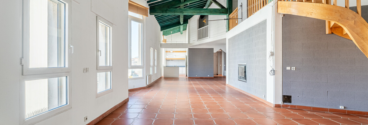 Appartement 5 Pièces 220 m² à vendre à Aubagne (13400)