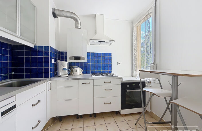 'ULYSSE' - VENTE, FRANCHEVILLE LE BAS, APPARTEMENT T2, CENTR — photo 4