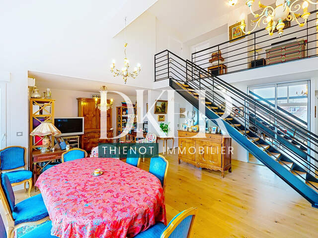 Duplex T5 - Place Godinot — photo du bien