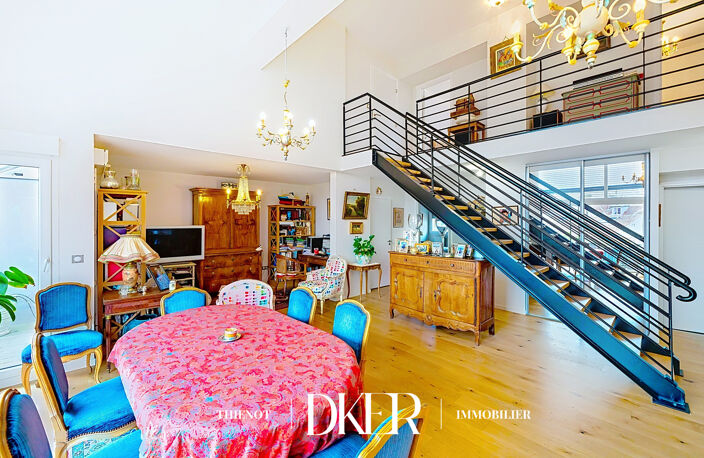 Duplex T5 - Place Godinot — photo 2