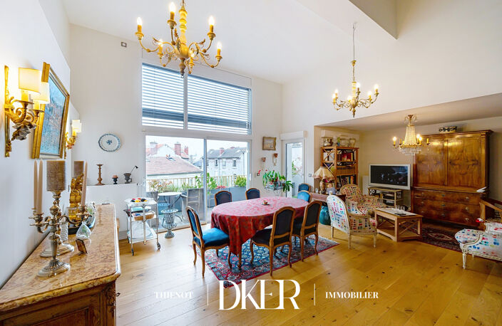 Duplex T5 - Place Godinot — photo 4