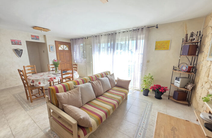 Maison double habitation T4 avec T2   Terrain 550 m2 plein s — photo 2