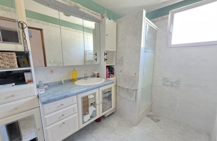 Maison double habitation T4 avec T2   Terrain 550 m2 plein s — photo 5