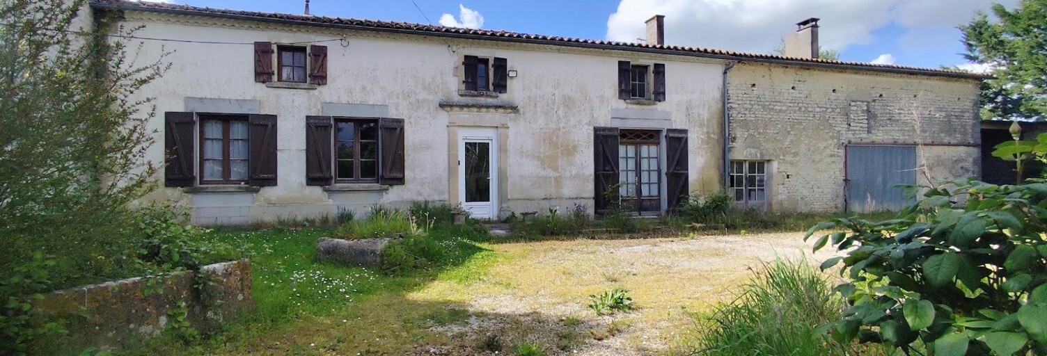 Maison 8 Pièces 146 m² à vendre à Loiré-sur-Nie (17470)