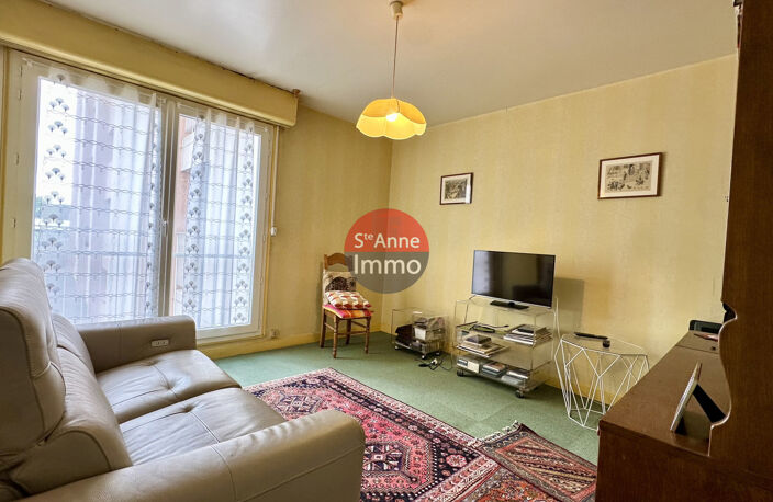 QUARTIER SAINT-JACQUES / SAINT-ROCH - APPARTEMENT T4 - PLACE — photo 3