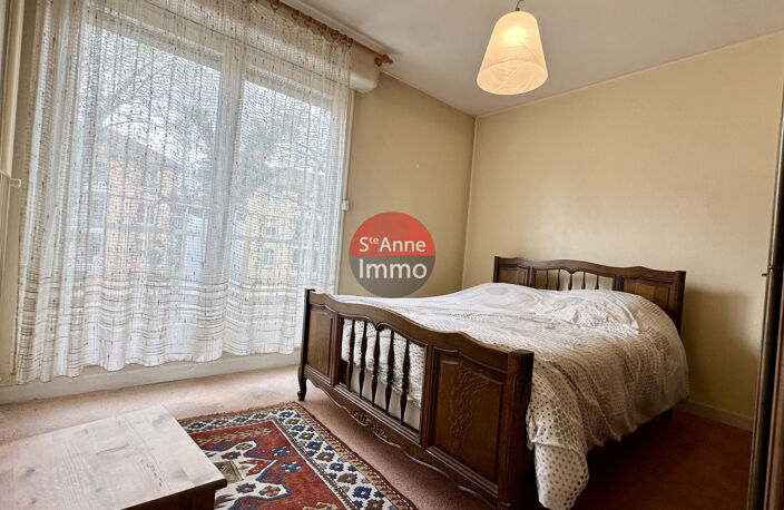 QUARTIER SAINT-JACQUES / SAINT-ROCH - APPARTEMENT T4 - PLACE — photo 4