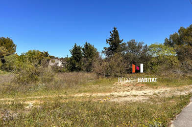 Terrain  169600 €