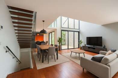 Maison 8 pièces 1550000 €