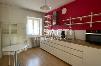 Maison d'habitation avec local professionnel — photo du bien