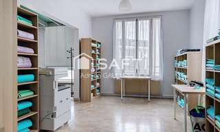 Bureau 9 Pièces 265 m² à vendre à Aubergenville (78410)